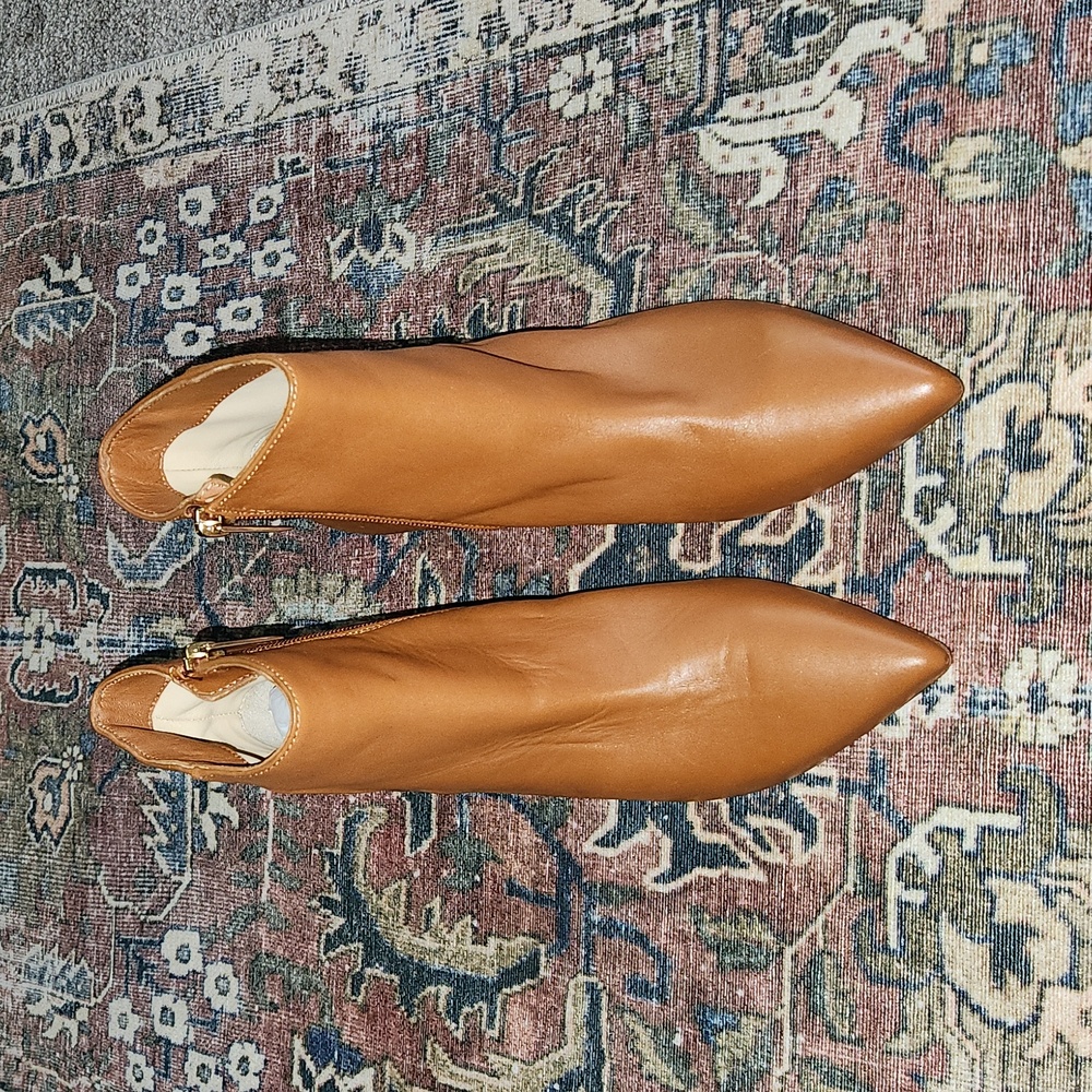 L'agence Jeanne II Leather Booties